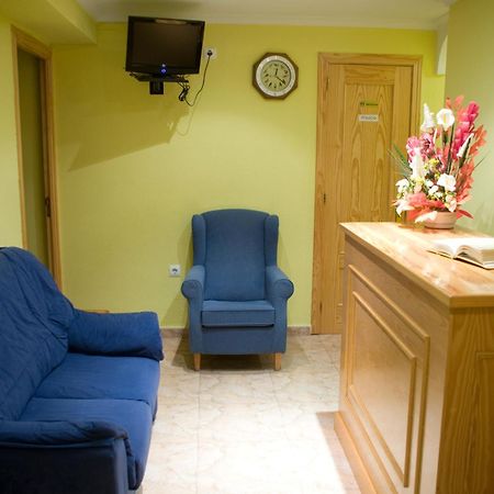 Pension Aries II Cuenca  Eksteriør bilde